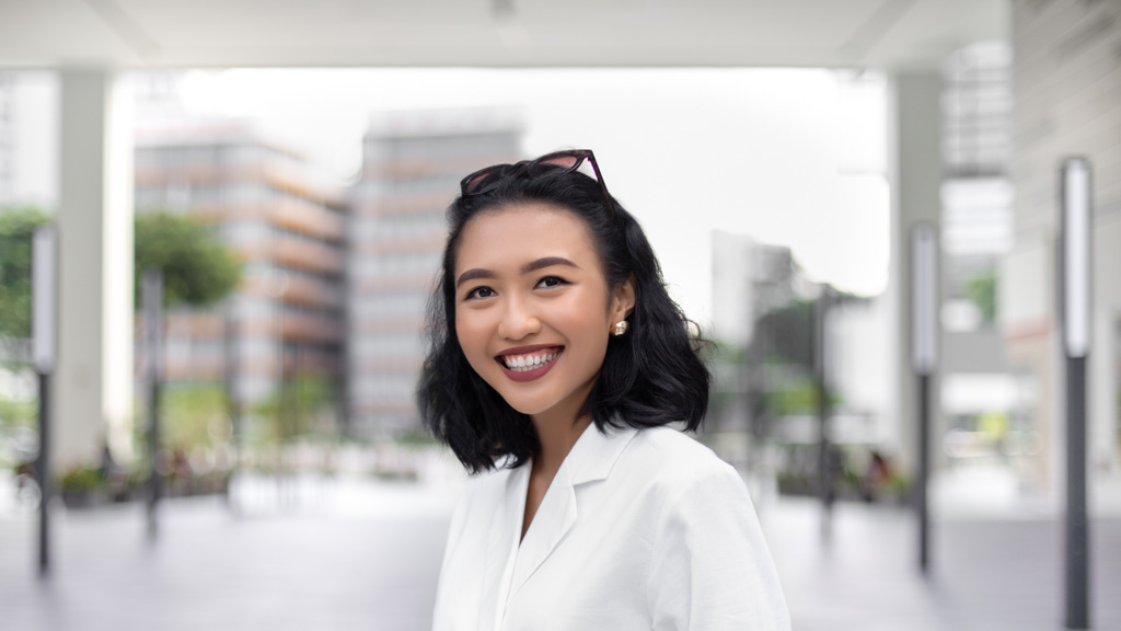 Jazlina-Fashion-Singapore-Blazer_Love_Bonito-Pants_GQ-Shoes_Veja-Bag_ASOS-UNIFORM-27062019-5