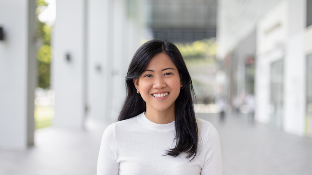 Nicole-Operations-Singapore-Top_Bangkok-Pants_Love_Bonito-Shoes_Keds-Bag_Rubi-Earrings_Lovisa-UNIFORM-27062019-4