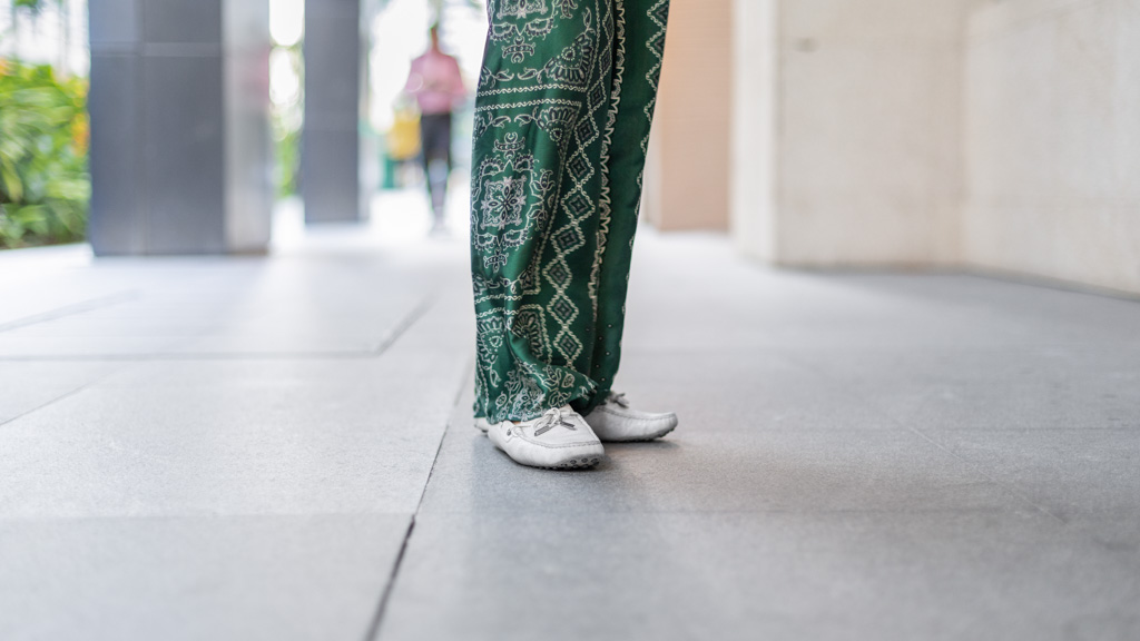 Yuko-PR-Singapore-Top_Valley_Girl-Pants_Zara-Shoes_Toms-Bag_Balenciaga-Sunglasses_Bolon-Watch_Takuya-UNIFORM-07052019-2