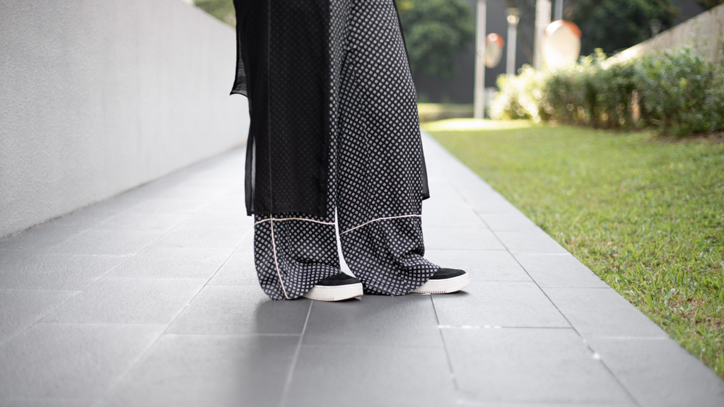 Fara-Merchandising-Singapore-Top_Topshop-Pants_HM-Coat_HM-Shoes_Nike-Watch_Casio-UNIFORM-27062019-2