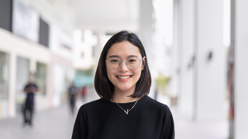 Venni-Graphic_Designer-Indonesia-Top_Shop_At_Velvet-Pants_Indonesia-Shoes_Common_Project-4