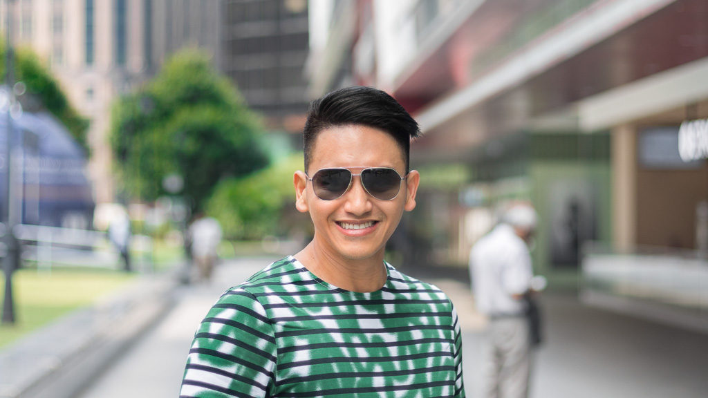 Jeigh-Advertising-Top_COS-Pants_Uniqlo-Shoes_Converse-Bag_Delsey-Watch_Nixon-Shades_Dolce_And_Gabanna-UNIFORM-06092019-5