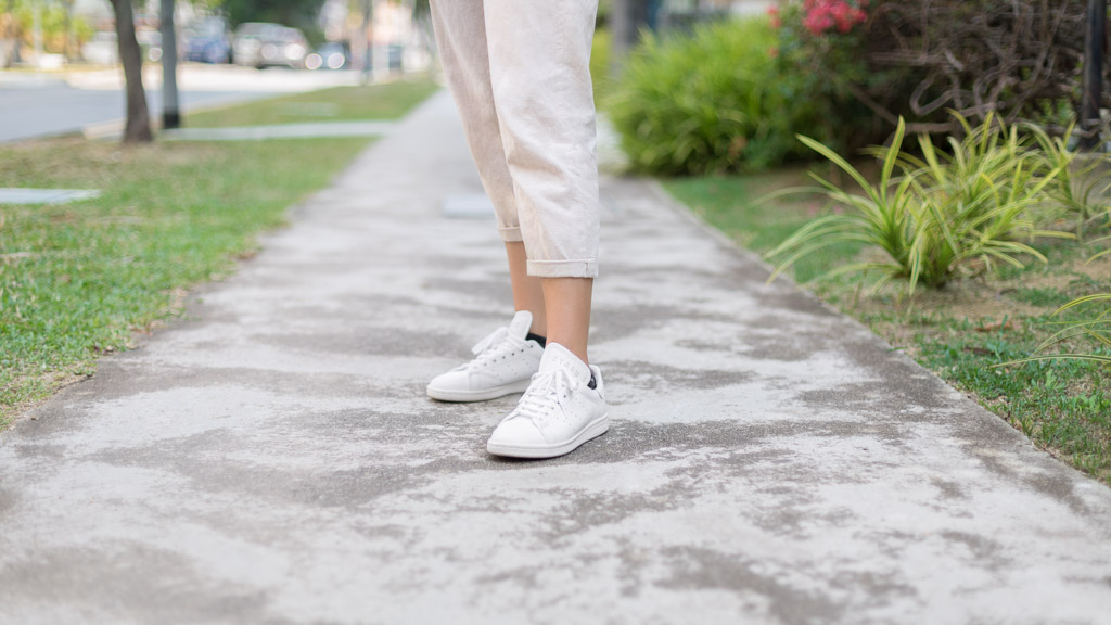 Nicole-Podcast_Producer-Top_Pomelo-Pants_Uniqlo-Shoes_Adidas-Bag_Bottega-Shades_Ray_Bans-UNIFORM-06092019-3
