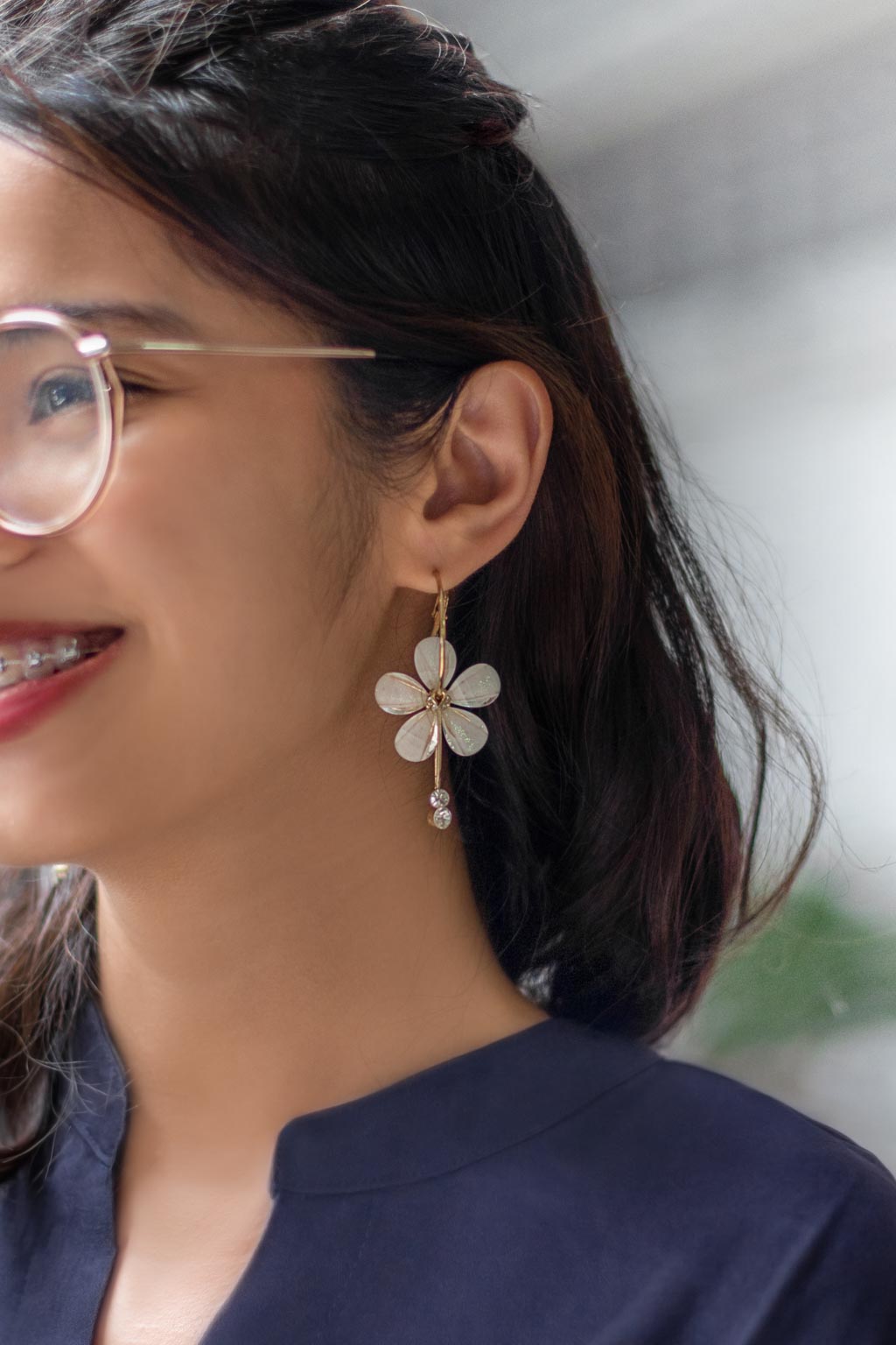 Su-Communications__Content-Singapore-Dress_TEMT-Shoes_DC-Earrings_Japan-UNIFORM-15082019-3