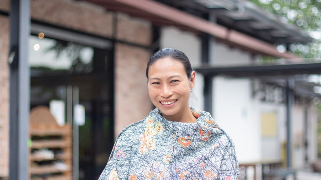 Charlotte-Marketing_Director-Dress_Melbourne-Top_Iroo-Bag_Fendi-Jewellery_Swarovski-17012020-UNIFORM-5