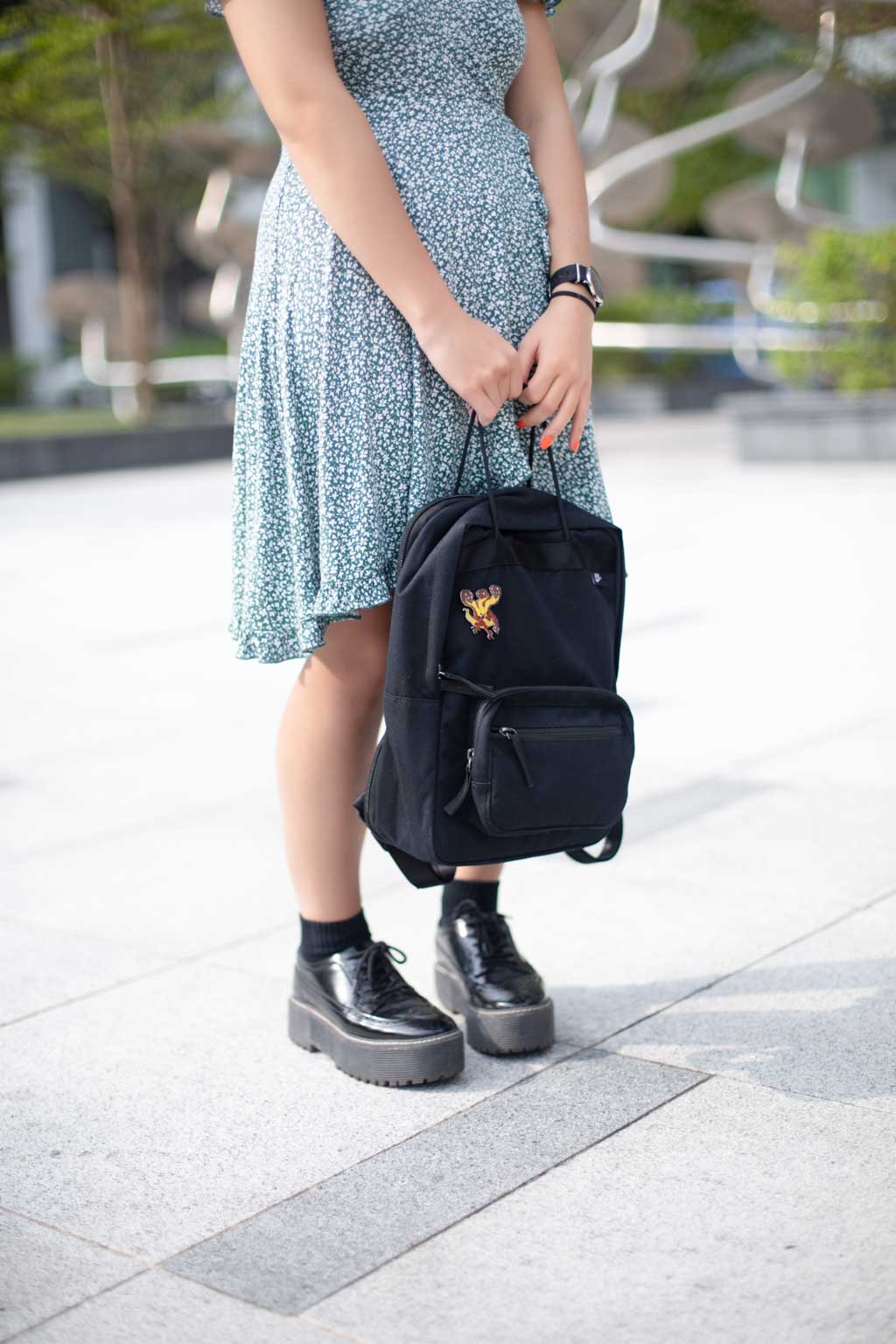 Chloe-Project_Executive-Dress_Pull__Bear-Shoes_Bershka-Watch_Daniel_Wellington-17012020-UNIFORM-2