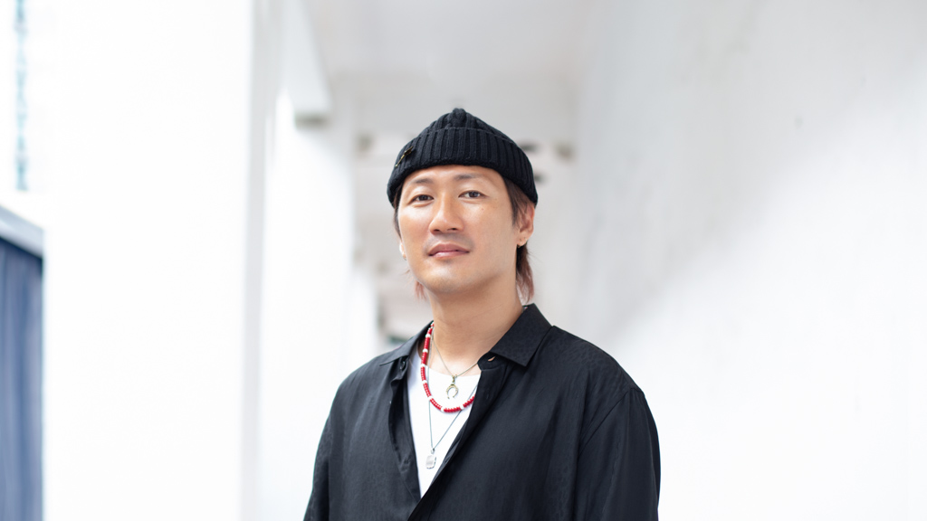 Eng_Cheong-Management-Singapore-Top_Saint_Laurent-Pants_Japan-Shoes_Hoka-12022020-UNIFORM-5