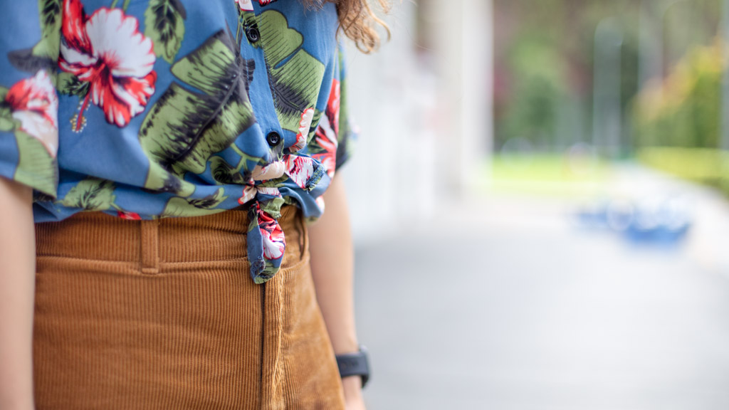 Sharifah-Accounting-Singapore-Pants_Uniqlo-Shoes_Adidas-Watch_Apple-Wallet_Louis_Vuitton_Bracelet_Pandora-UNIFORM-26112019-4