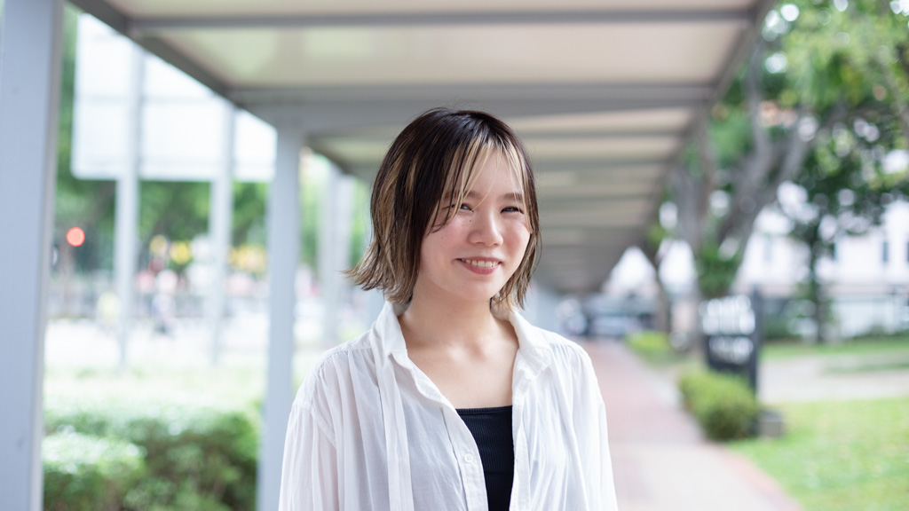 Miho-Hair_Stylist-Japan-Top_Muji-Shoes_Converse-Bag_Berlin-12022020-UNIFORM-5