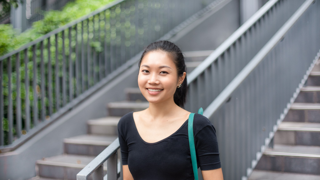 QH-Advertising-Top_American_Apparel-Pants_ASOS-Shoes_Maison_Margiela-UNIFORM-06032020-41