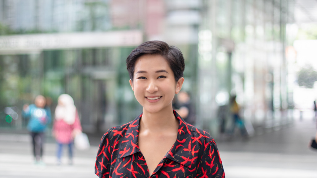 Rachel-Marketing-Top_Urban_Revivo-Pants_Levis-Bag_Mischa-17012020-UNIFORM-4