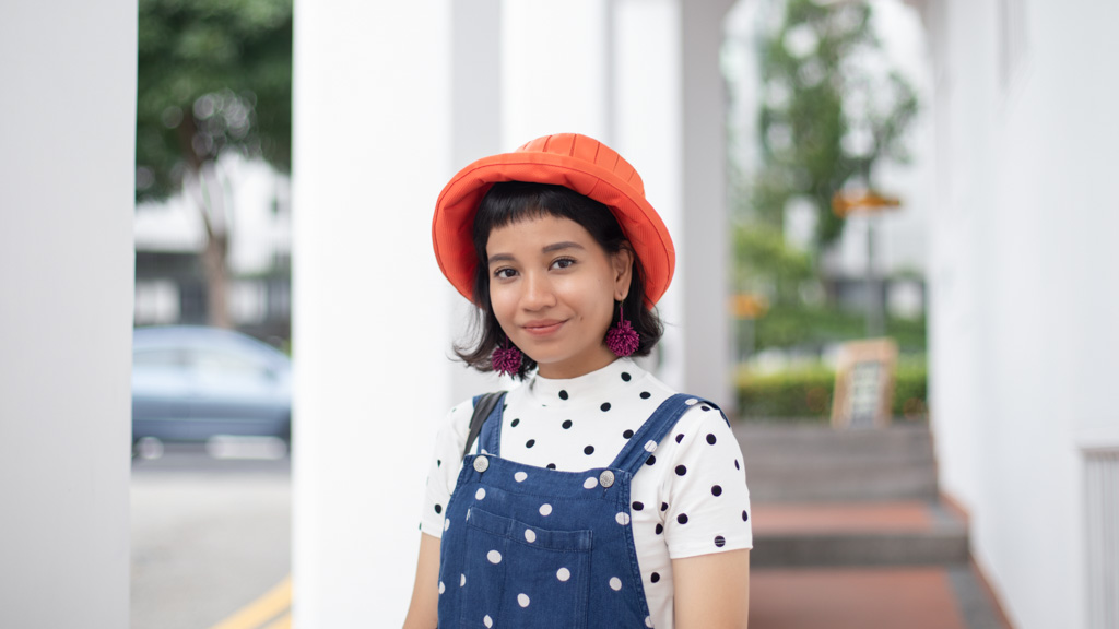 Aida-Art_Director-Singapore-Pinafore_Monki-Shirt_Monki-Shoes_Nike-UNIFORM-06032020-51