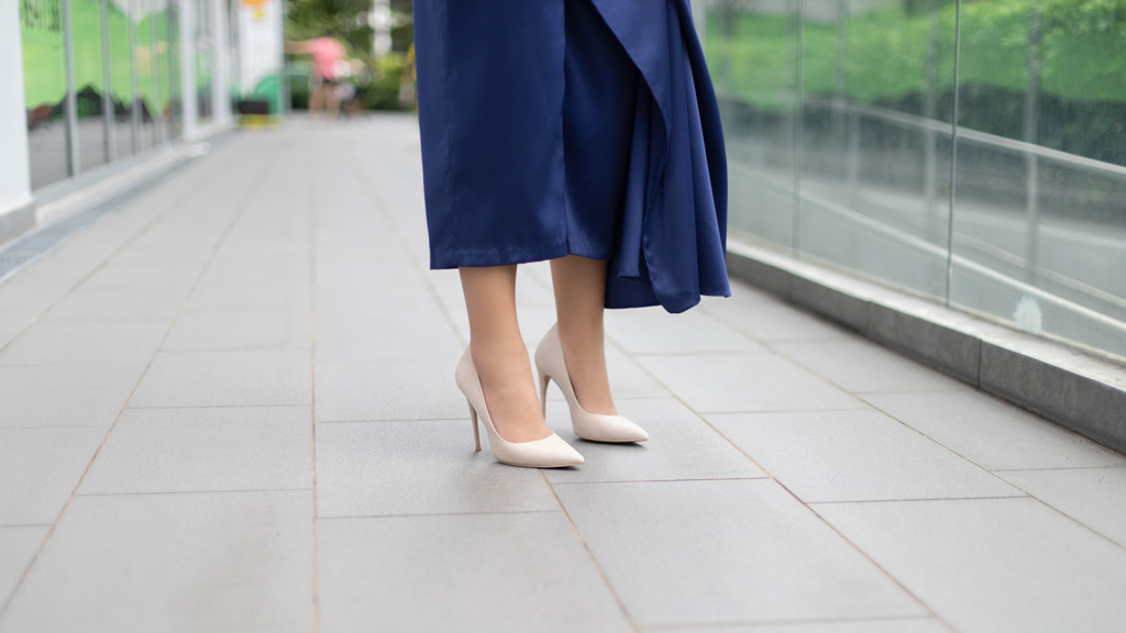 Charmaine-Media-Singapore-Top_PH5_x_SocietyA-Pants_SocietyA-Shoes_Aldo-Earrings_SocietyA-20032020-UNIFORM-2