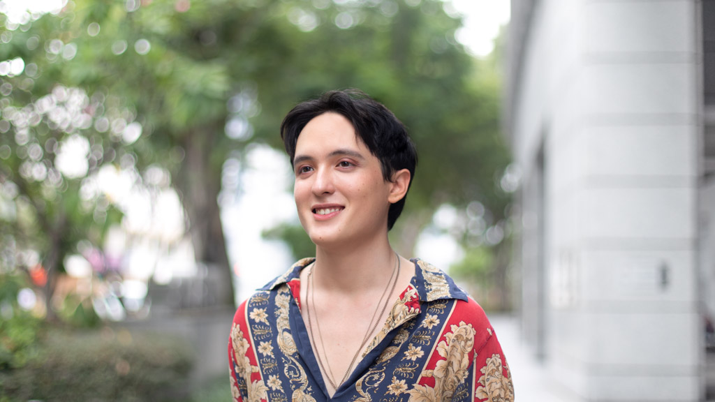 George-Law-Singapore-Top_UK-Pants_Levis-Shoes_Puma-x-Fenty-4