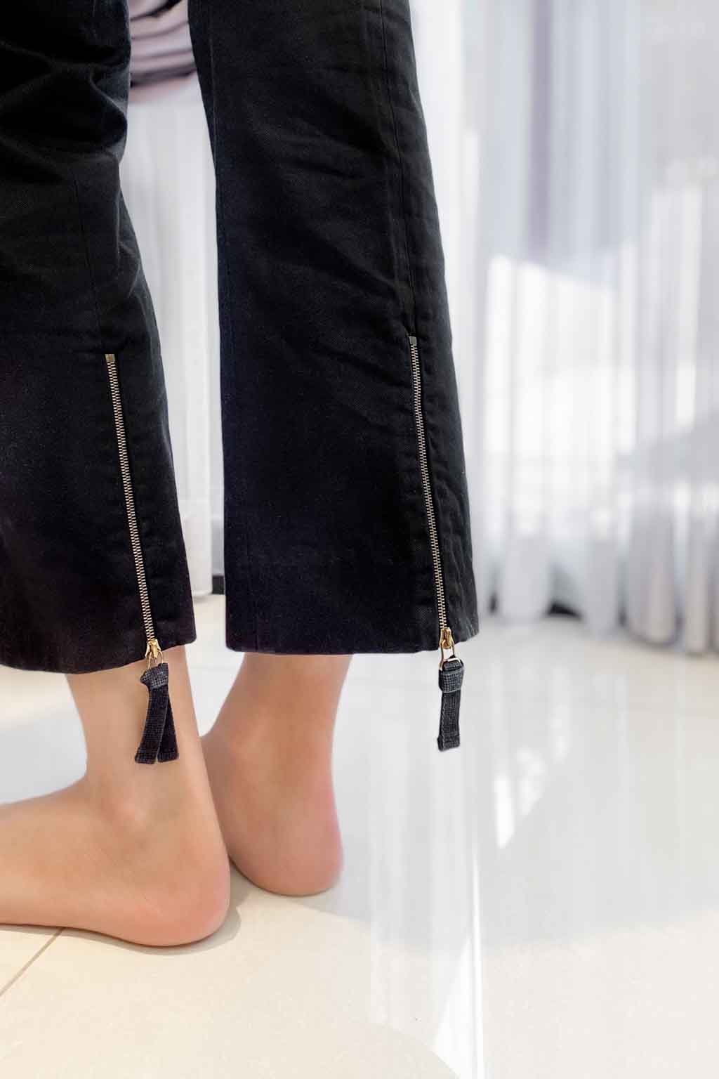 Anette-Advertising-Singapore-Top_Collusion-Pants_Marni-Earrings_Monki-UNIFORM-26062020-2