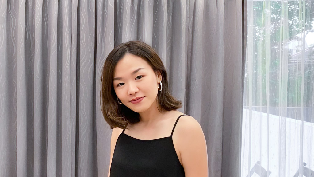 Anette-Advertising-Singapore-Top_Collusion-Pants_Marni-Earrings_Monki-UNIFORM-26062020-7