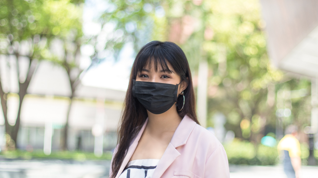 Veronica-Insurance-Shoes_Charles__Keith-Blazer_Taobao-UNIFORM-20072020-4