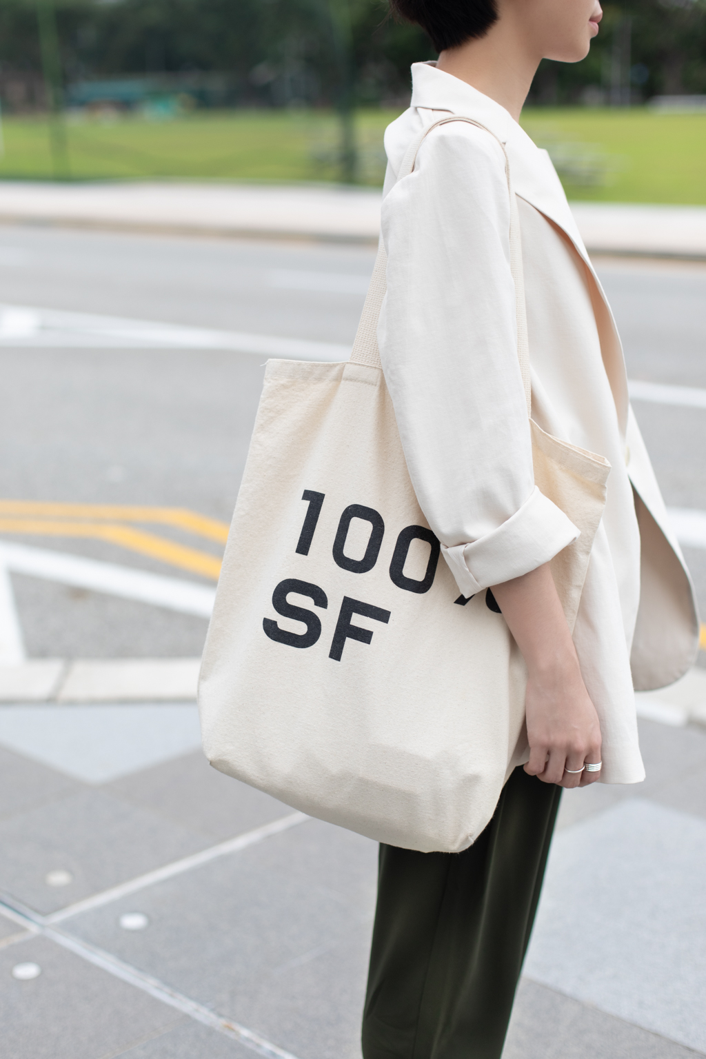 Lynn-Blazer_Uniqlo-Top_Everlane-Pants_COS-Belt_Uniqlo-Shoes_Reebok-Watch_Timex-Jewellery_Frank_And_Easy-Jewellery_Cheyofficial-3