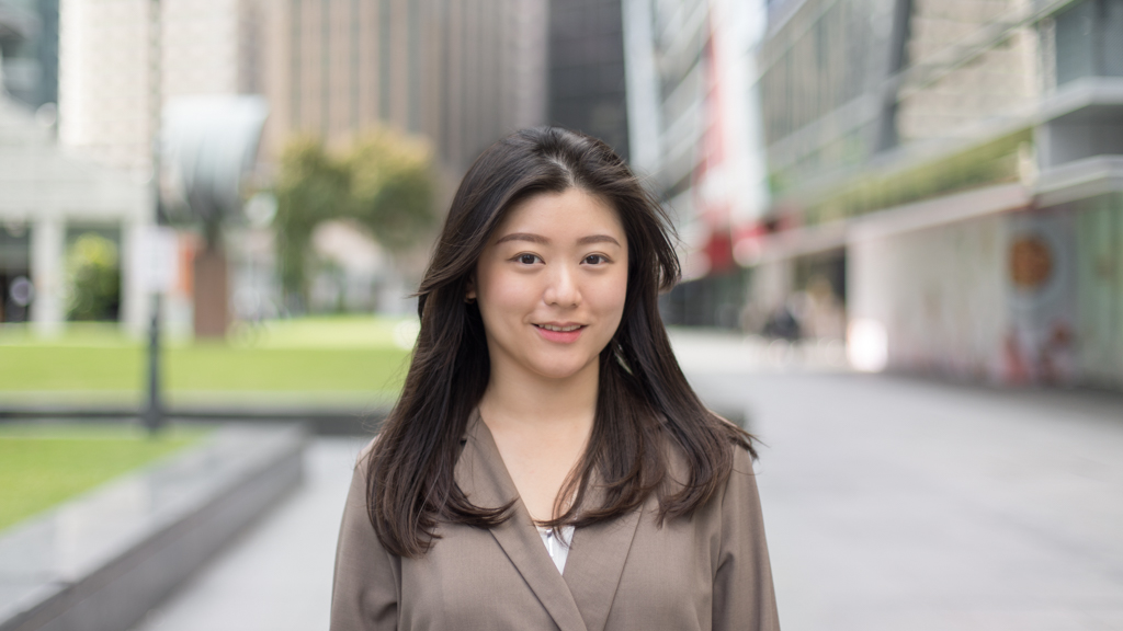 Jovonne-Banking-Pants_Iora-Watch_Cartier-Bracelet-Pandora-28012021-UNIFORM-5