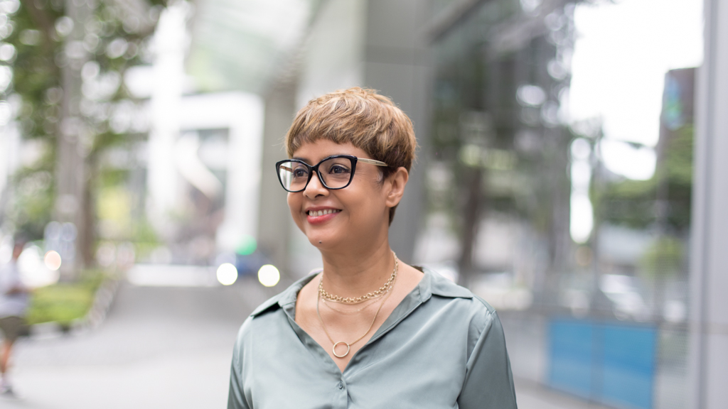 Lisa-Banking-Top_HM-Pants_ASOS-Shoes_Charles__Keith-Watch_Casio-28012021-UNIFORM-5