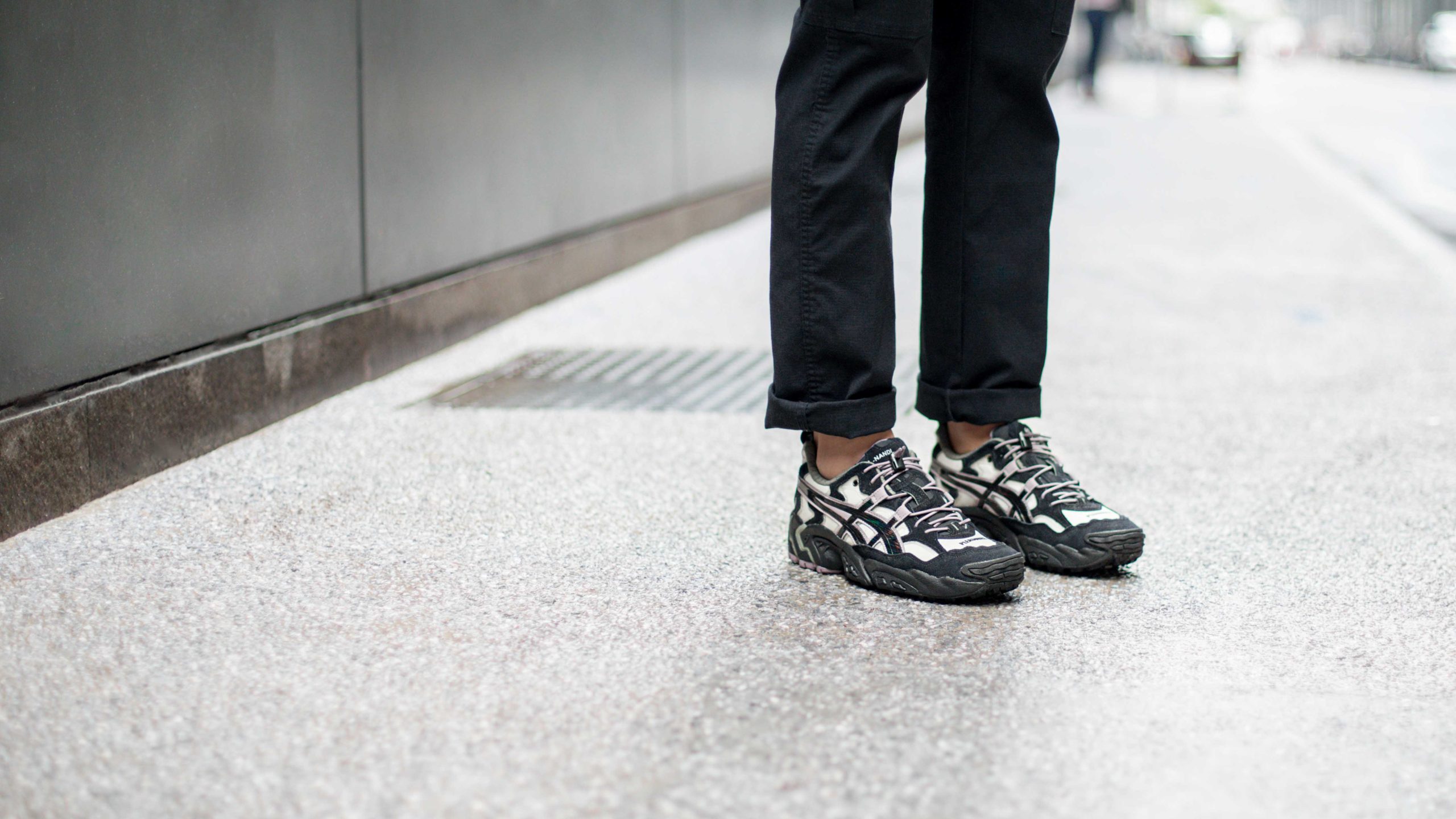 Toby-Artist-Pants_Uniqlo-Shoes_ASICS-x-PLEASURES-Bag_Caterpillar-Watch_G-Shock-28012021-UNIFORM-2