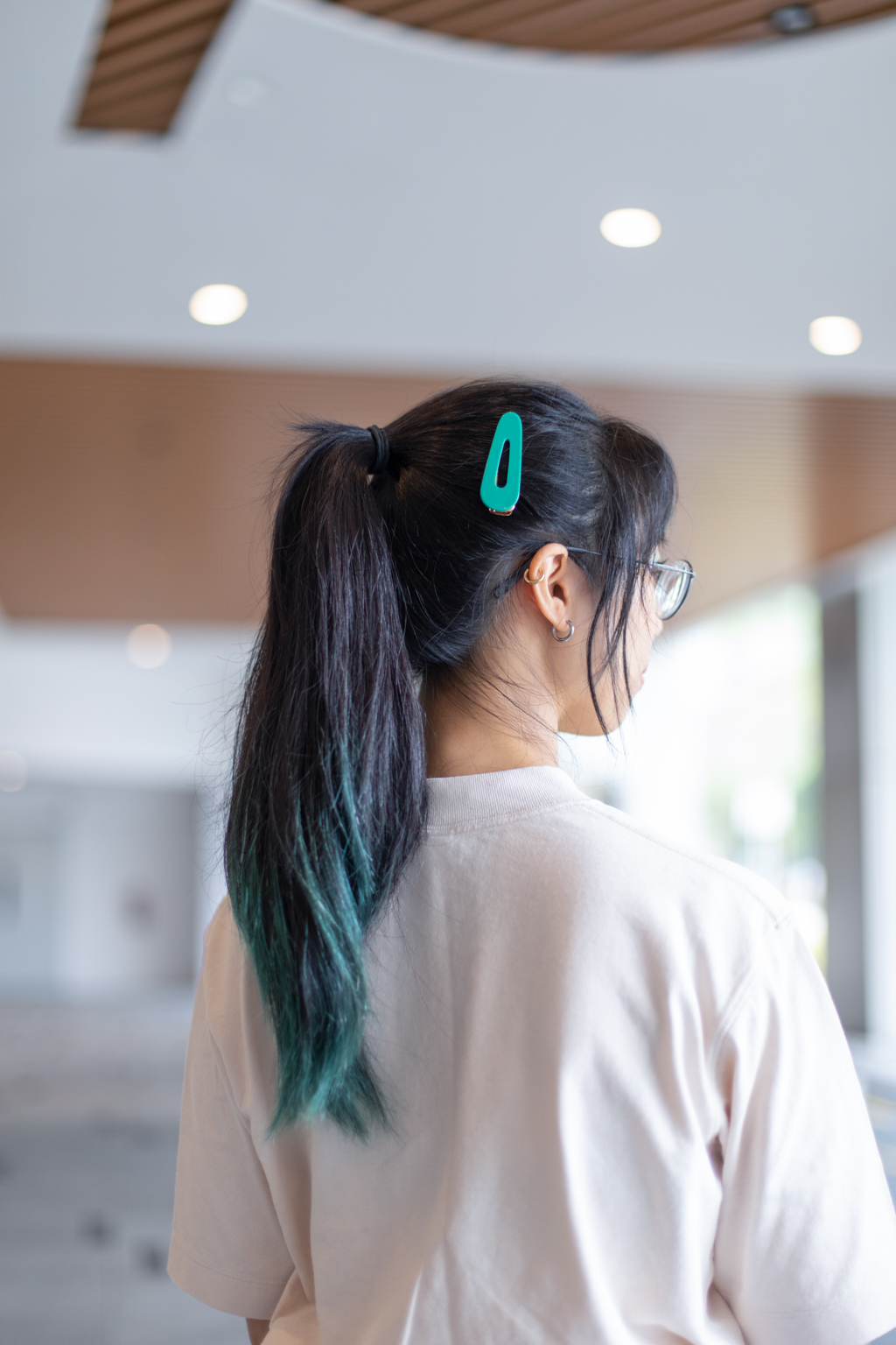 Julia-UIUX_Designer-Top_Uniqlo-Shoes_Palladium-Watch_Rotary-Clips_Daiso-20032021-UNIFORM-3