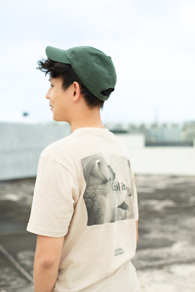 Bryan-Filmmaker-Top-_Cotton-On-Pants_Uniqlo-Shoes_Vans-Hat_Nike-UNIFORM-14052021-6