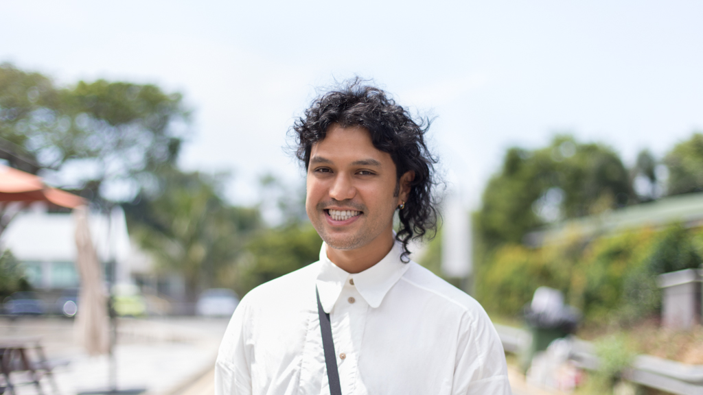 Russell-Filmmaker-Top_Toogood-Pants_Toogood-Bag_Yohji_Yamamoto-Shoes_Margiela-05032021-UNIFORM-4