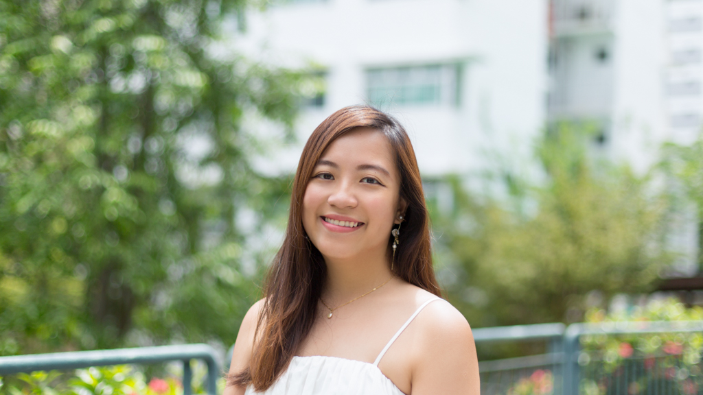 Carissa-Associate_Psychologist-Top-Love_Bonito-Pants_Love_Bonito-Shoes_Sunday_Staples-Bag_Shopee-150502021-UNIFORM-1