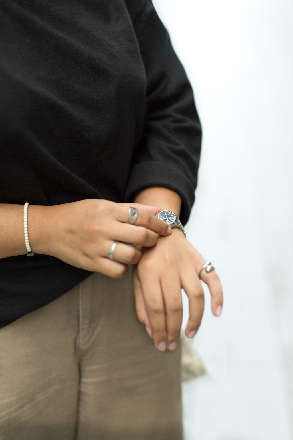 Puteri-Interior_Design-Top_Uniqlo-Shoes_COS-Bag_Actually_SG-UNIFORM-14052021-2