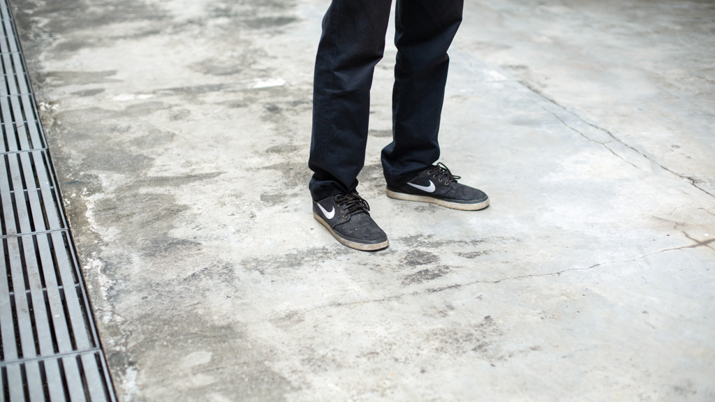 Tim-Photographer-Shirt_Jockey-Shoes_Nike-Watch_Seiko-Bracelet_Visual_Jargon-Camera_Leica-25062021-UNIFORM-2