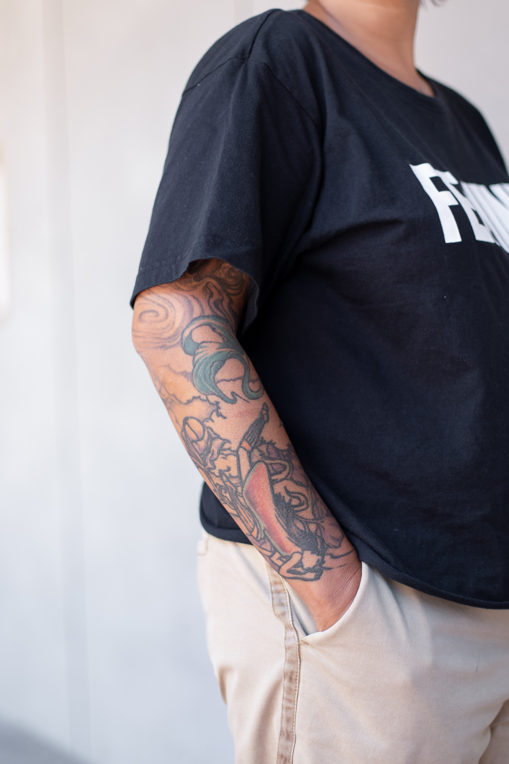 Jasmyn-Mother_Executive_Producer-Pants_Old_Khaki-Shoes_Adidas-Sunglasses_Mango-Hat_TRT-Socks_Toe_Porn-19082021-UNIFORM-4