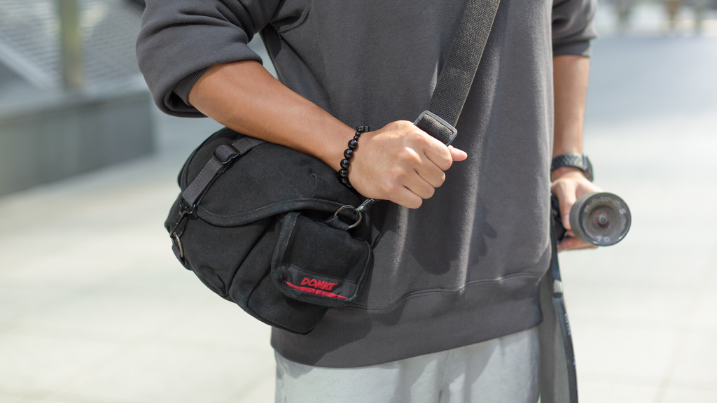 Joshua-Physical_Trainer-Hoodie_Uniqlo-Bottoms_Cotton-On-Shoes_Nike-Air-Jordan-3-Longboard_Landyachtz-17092021-UNIFORM-4