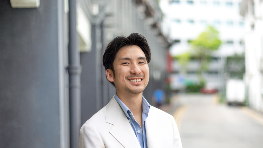 Matthew-Jacket_KAY-JEN-Shirt_KAY-JEN-Pants_KAY-JEN-Shoes_Morjas-11112021-UNIFORM-4