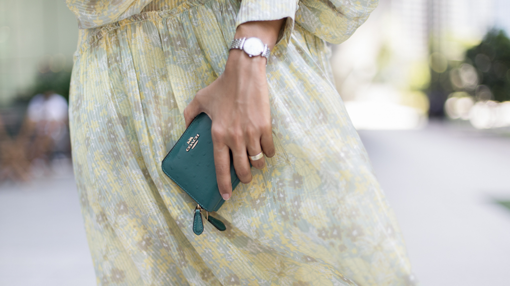 Soma-Compliance_Manager-Dress_Zara-Shoes_Alegria-Watch_Longines-17092021-UNIFORM-4