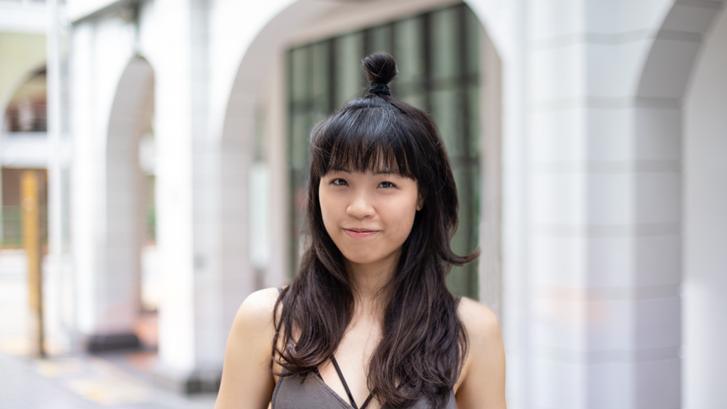 Teresa-Overall_Uniqlo-Shoes_Skechers-UNIFORM-11112021-6