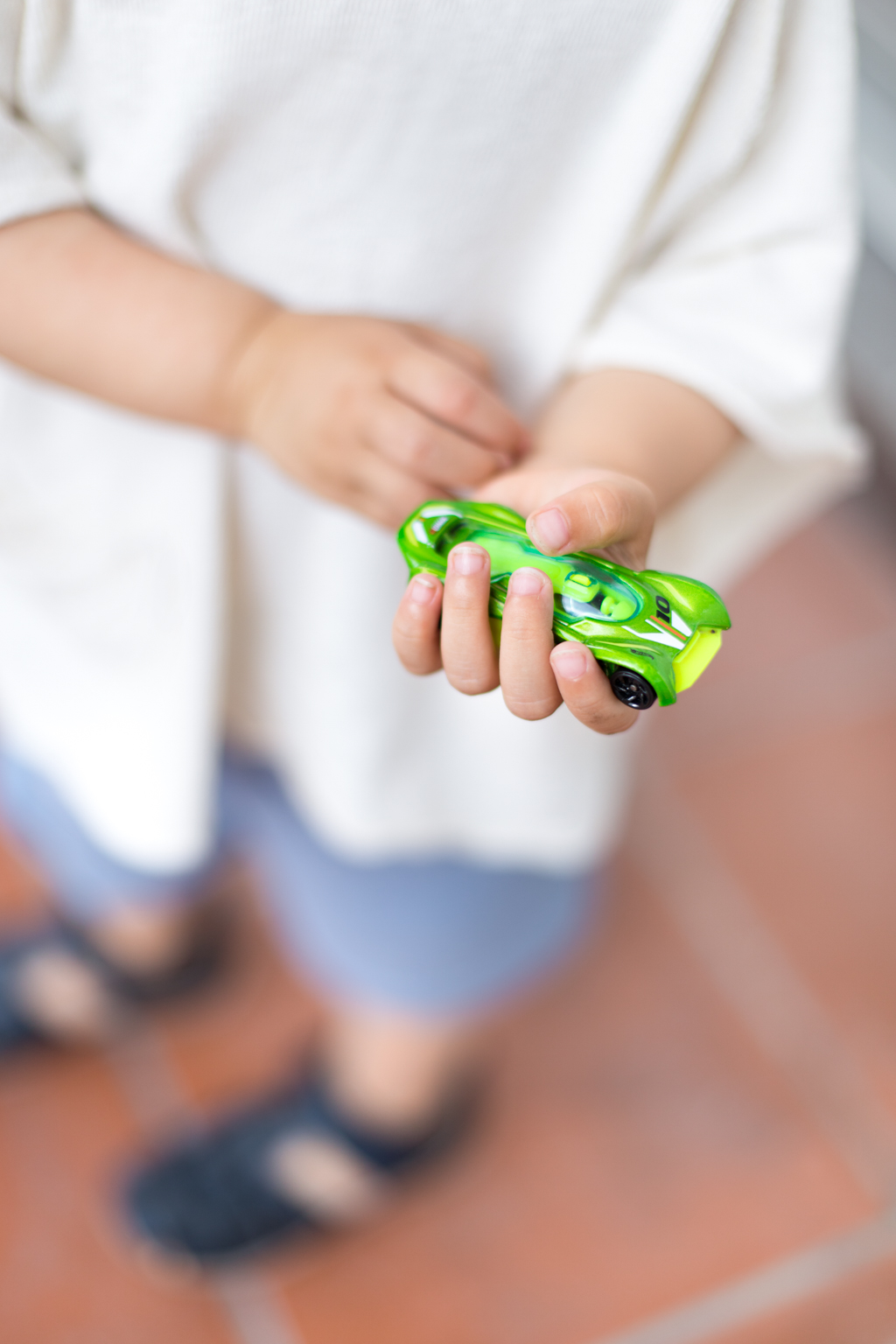 Sam-Doctor-Top_Prada-Pants_Issey_Miyake-Shoes_Salomon-Watch_Rolex-10122021-UNIFORM-2