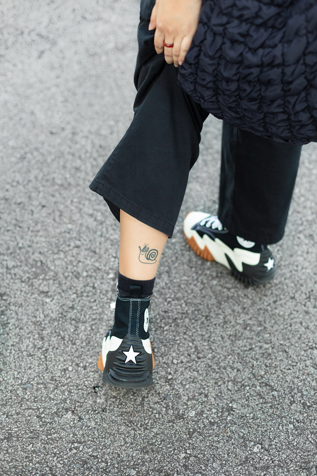 Charm-Student-Top_HM-Jeans_Vans-Shoes_Converse-Bag_COS-Watch_Casio-Tattoos_rreikemon_maxinengps_vanoha.ink-14012022-UNIFORM-5