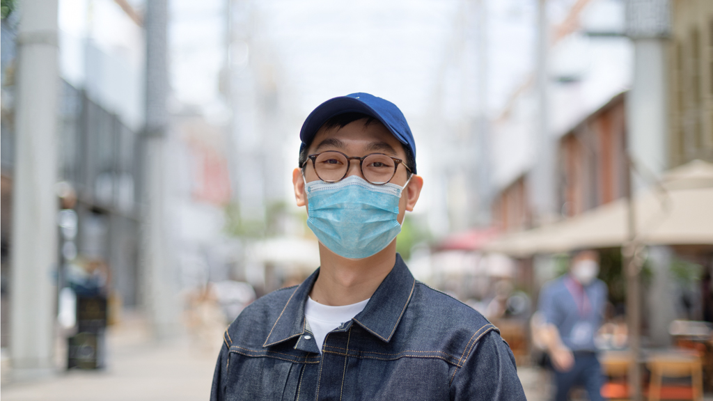 Jeremy-Tech-Cap_Ralph_Lauren-Shirt_Uniqlo-Pants_Uniqlo-Jacket_Levis-Shoes_Nike-Watch_Apple-Ring_House_Of_Hung-5