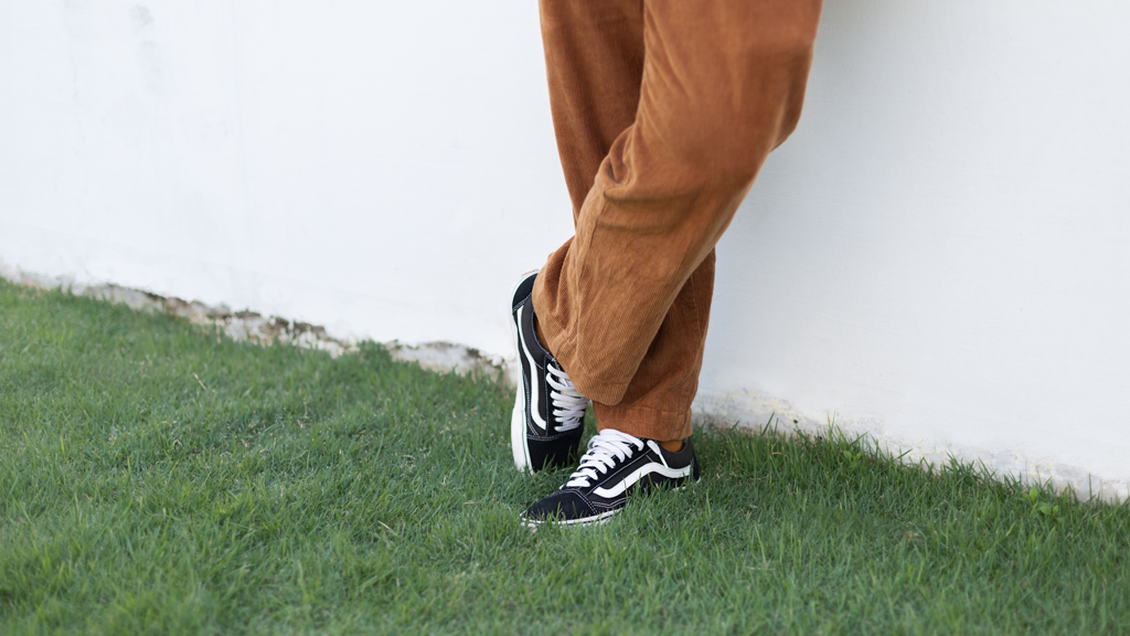 Dennis-Content_and_Communications-Top_Stussy-Tattoo_titakytatts-Pants_Dickies-Bag_Carhartt-Shoes_Vans-20052020-UNIFORM-3