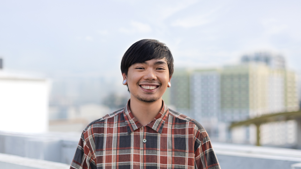 Dennis-Content_and_Communications-Top_Stussy-Tattoo_titakytatts-Pants_Dickies-Bag_Carhartt-Shoes_Vans-20052020-UNIFORM-4