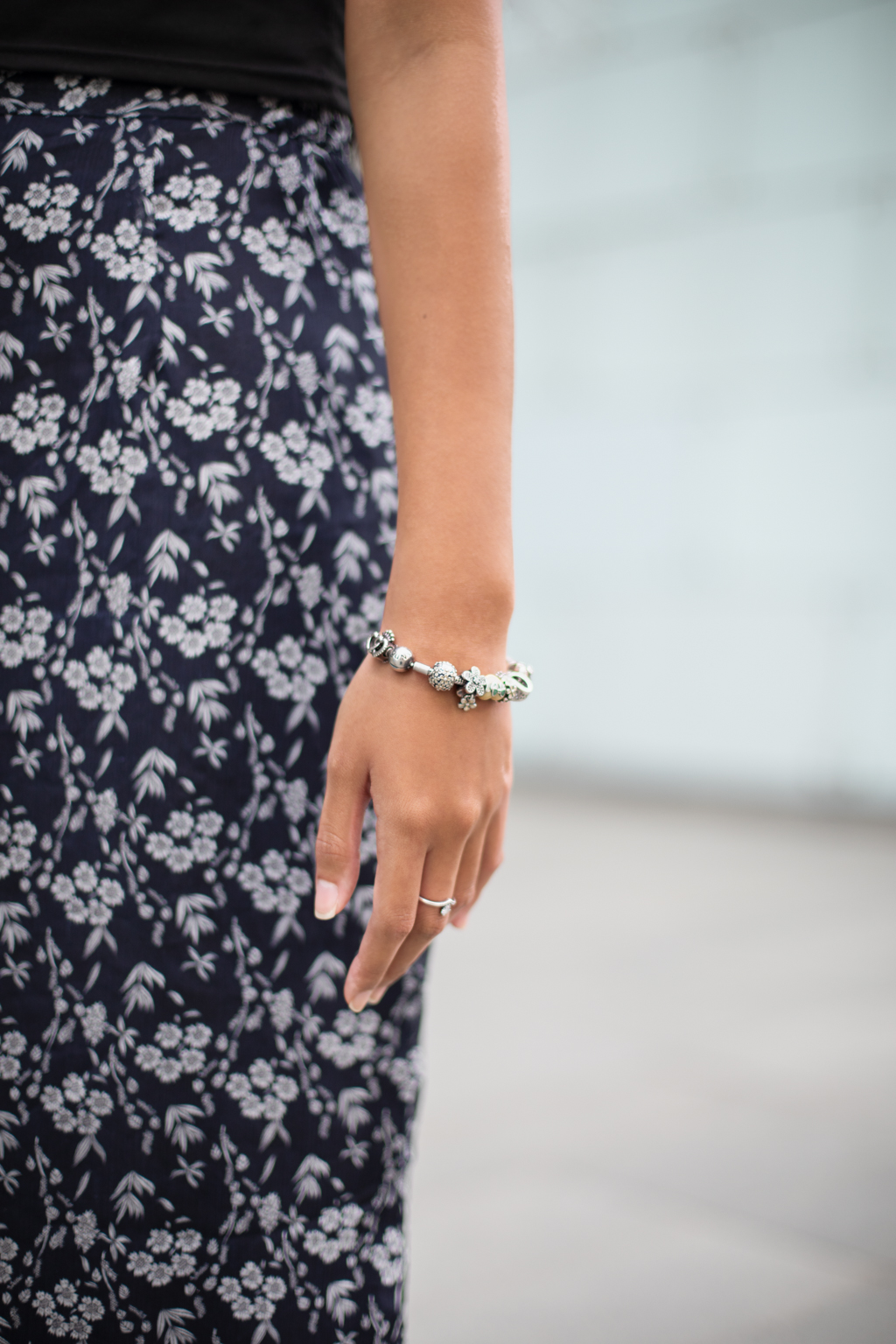 Kal-Student_Freelancer-Necklace_Tiffany__Co-Skirt_Syomirizwa_Gupta-Shoes_CHARLES__KEITH-Bag_Suzette-UNIFORM-27052022-4