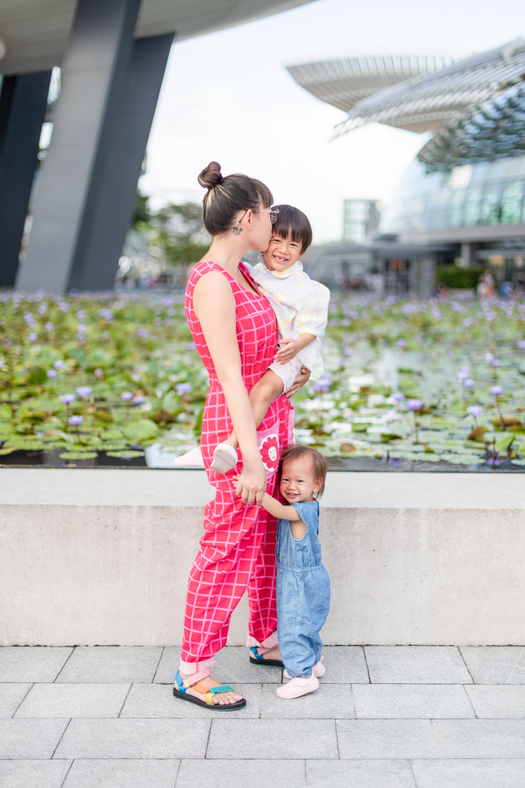 Jaime-Homemaker-Jumpsuit_Lucy__Yak-Sandals_Teva-Watch_Swatch-UNIFORM-24062022-2