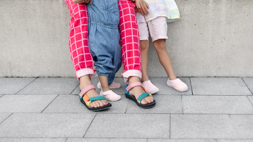 Jaime-Homemaker-Jumpsuit_Lucy__Yak-Sandals_Teva-Watch_Swatch-UNIFORM-24062022-7