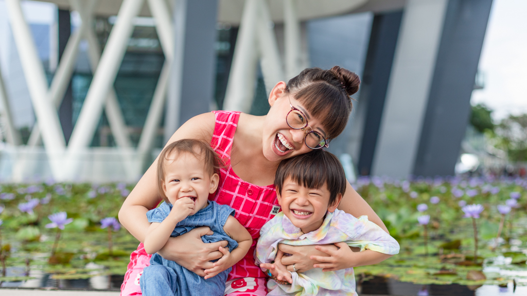 Jaime-Homemaker-Jumpsuit_Lucy__Yak-Sandals_Teva-Watch_Swatch-UNIFORM-24062022-8