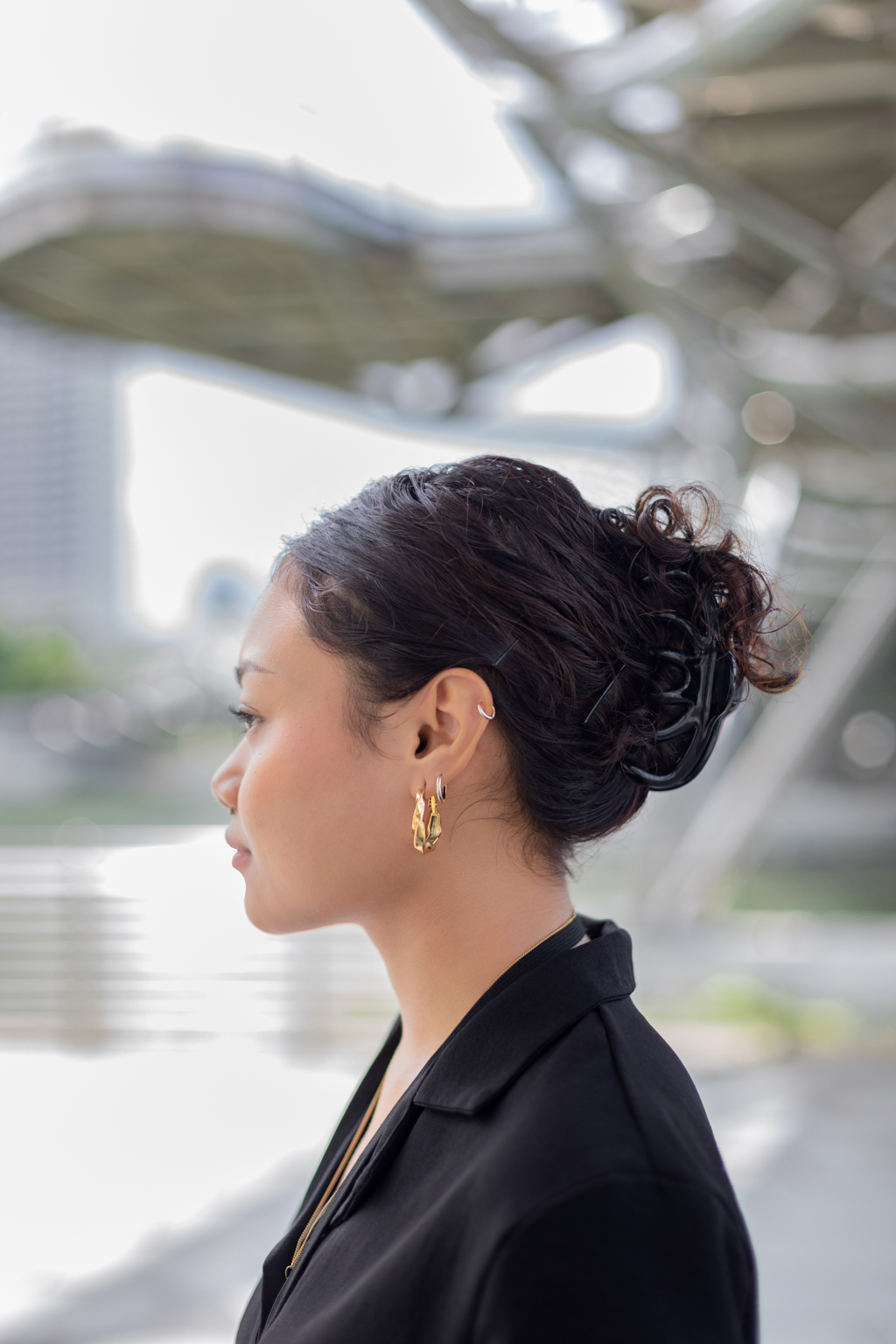 Rad-Education_Specialist-Top_Shopee-Pants_The_Editors_Market-Shoes_Dr_Martens-Necklace_Biella_Vintage-UNIFORM-24062022-2