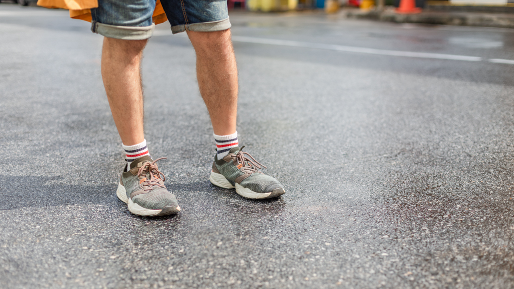 Alberto-Teacher-Top_Bershka-Pants_Bershka-Outer_Venca-UNIFORM-18082022-1