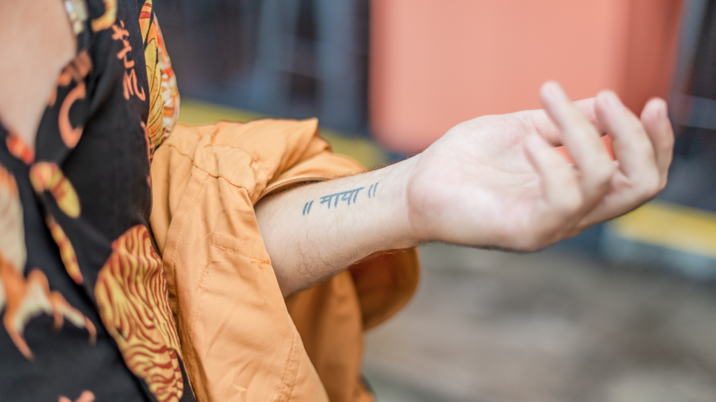 Alberto-Teacher-Top_Bershka-Pants_Bershka-Outer_Venca-UNIFORM-18082022-4