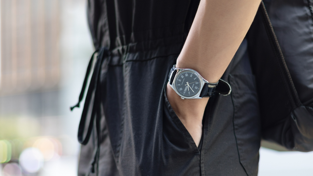 Kristopher-Cabin_Crew-Jumpsuit_ASOS-Bag_Adidas-Shoes_Nike-Watch_Casio-UNIFORM-21072022-3