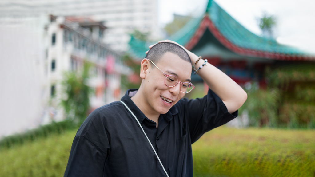 Mikhail-Small_Business_Owner-Pants_Honsie_Ponsie-Bag_Graphic_Eyesore-Bracelets_Erydium_and_Endearaine-Shoes_Dr_Martens-Glasses_Owndays-UNIFORM-18082022-4